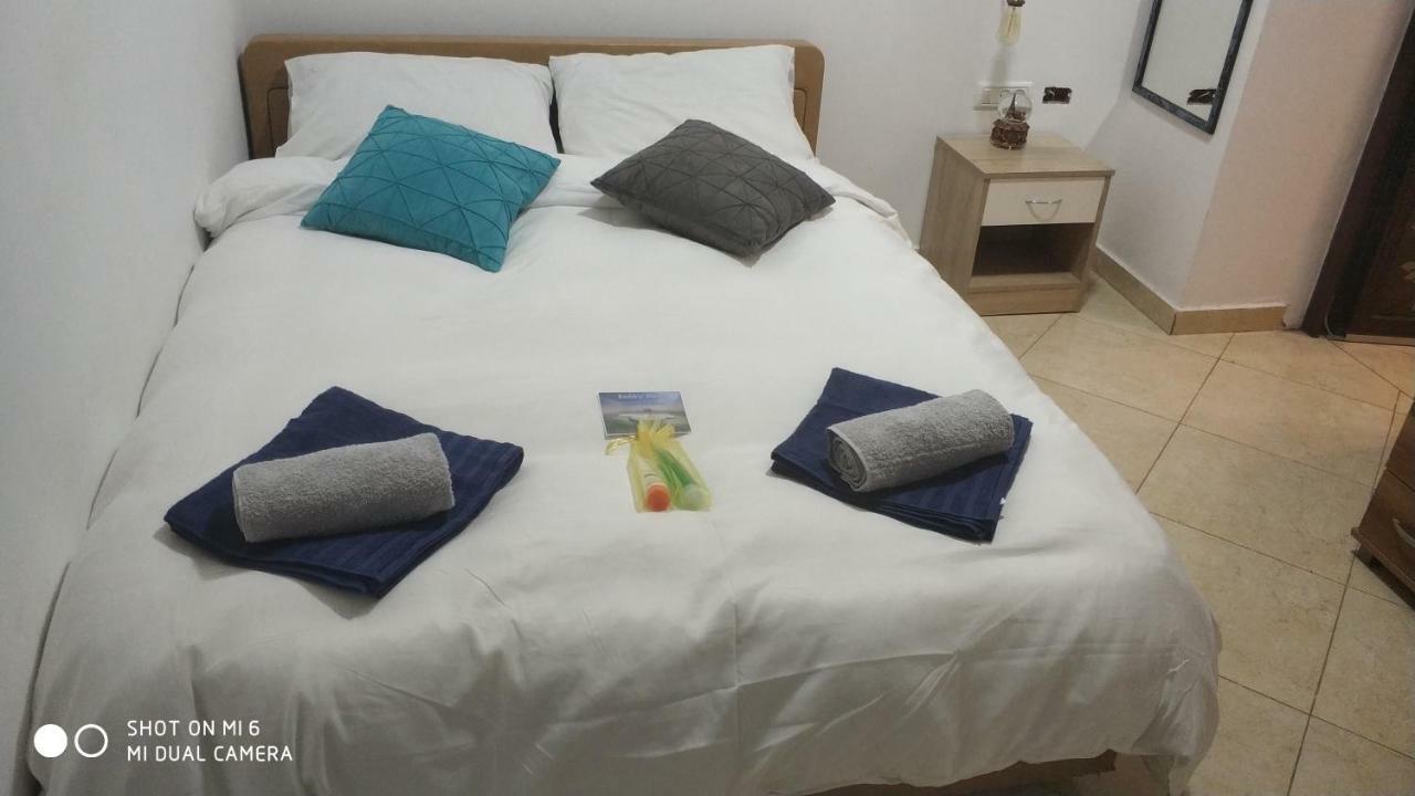 Arad-Dead Sea Bashiris Place Bagian luar foto