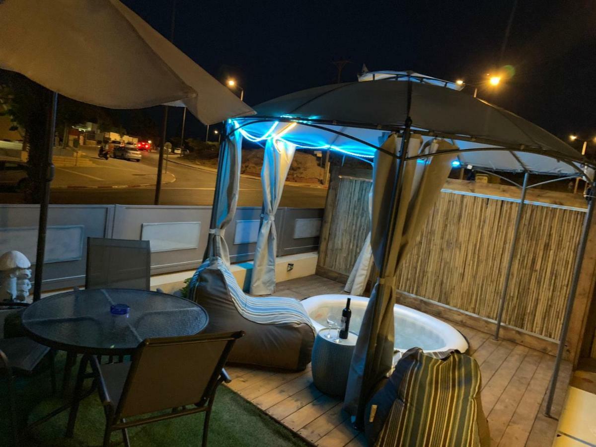 Arad-Dead Sea Bashiris Place Bagian luar foto